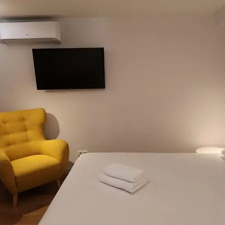 Syntagma Apartments By Olala Homes-3